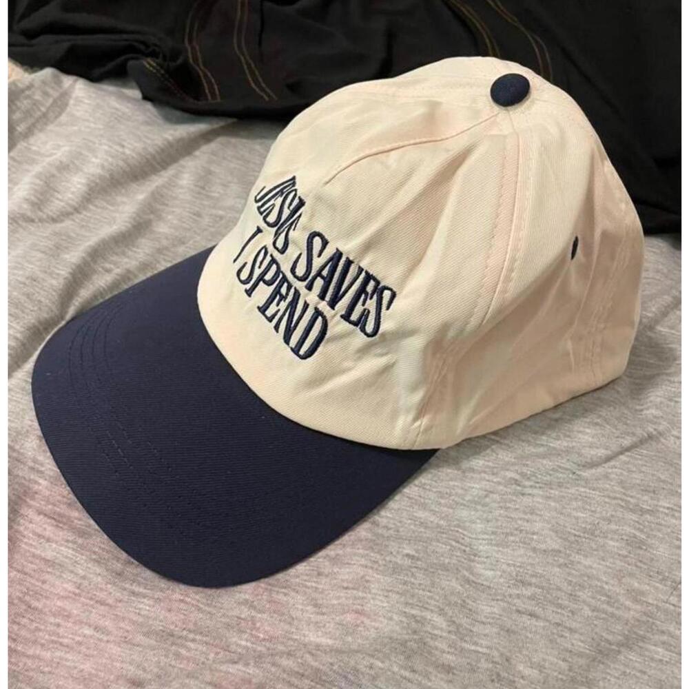 Baseball cap - Picture 2 of 3